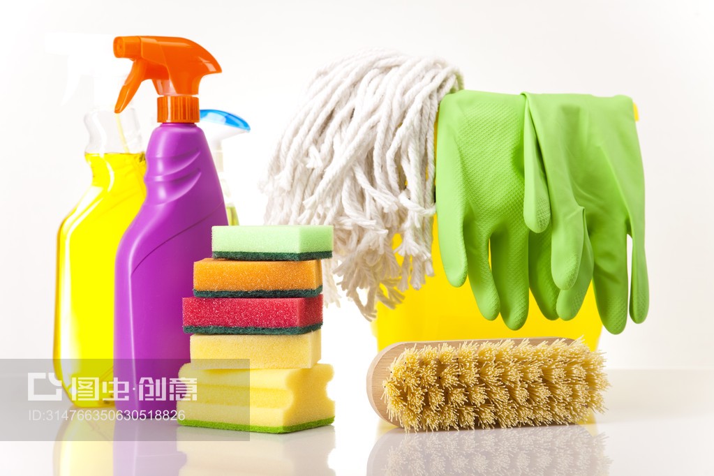 一套清洁产品Set of cleaning products